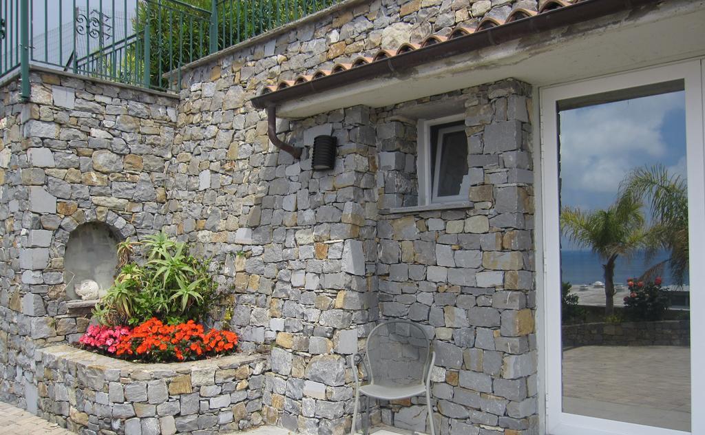 Villa Itati Sanremo Bagian luar foto