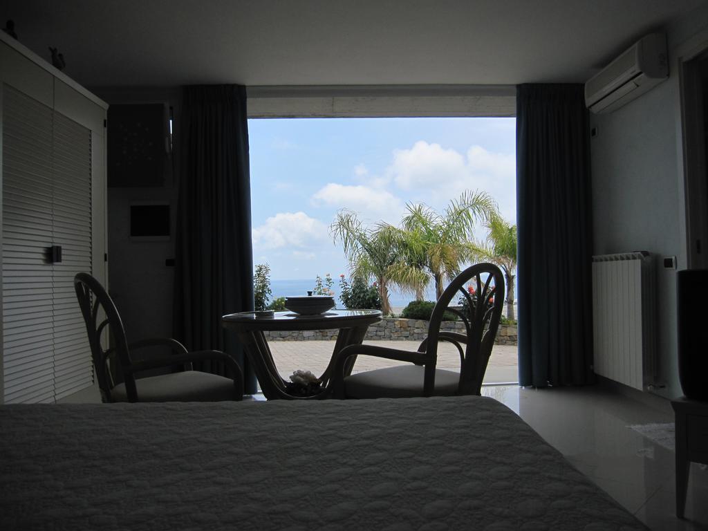 Villa Itati Sanremo Bagian luar foto
